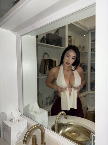 Woe Alexandra