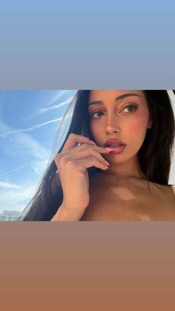 Full leaked Wolfiecindy private onlyfans photo