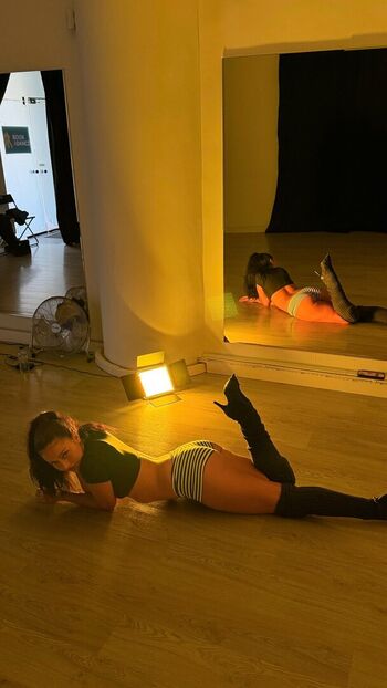 Full leaked Wolfiecindy private onlyfans photo