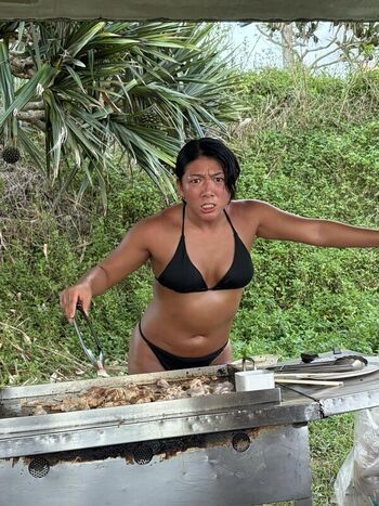 WomenJoshi