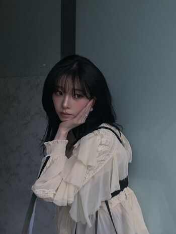 Full leaked Womenk pop page private onlyfans photo