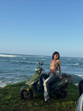 Full leaked Womenk pop page private onlyfans photo