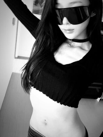 Full leaked Womenk pop page private onlyfans photo