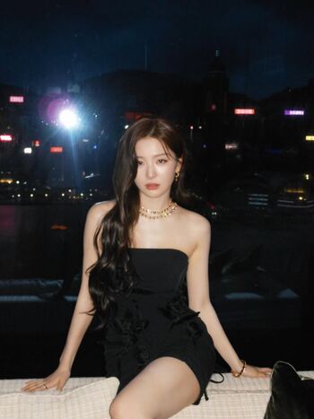 Full leaked Womenk pop private onlyfans photo