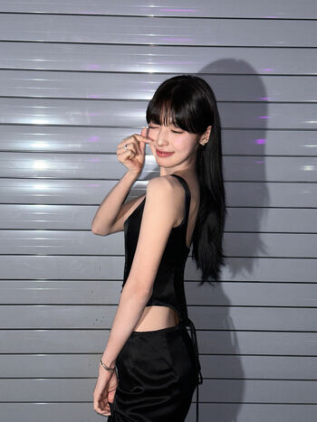 Full leaked Womenk pop page private onlyfans photo