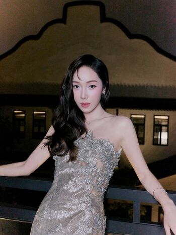 Full leaked Womenk pop page private onlyfans photo
