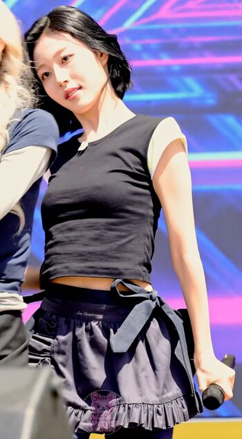 Full leaked Womenk pop page private onlyfans photo