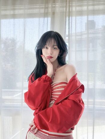 Full leaked Womenk pop private onlyfans photo