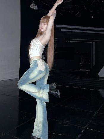 WomenK-pop