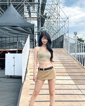 Full leaked Womenk pop page private onlyfans photo