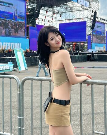 Full leaked Womenk pop page private onlyfans photo
