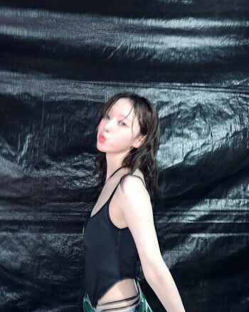 Full leaked Womenk pop private onlyfans photo
