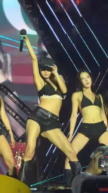 Full leaked Womenk pop private onlyfans photo