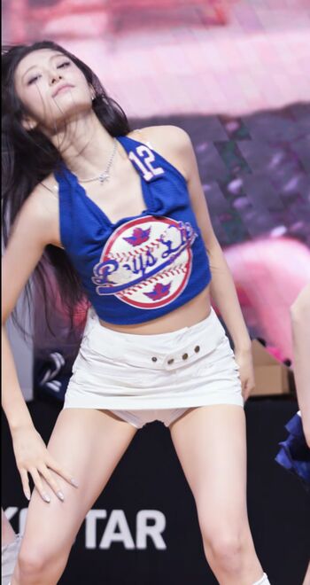 WomenK-pop