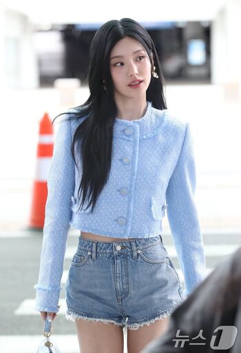 Full leaked Womenk pop page private onlyfans photo