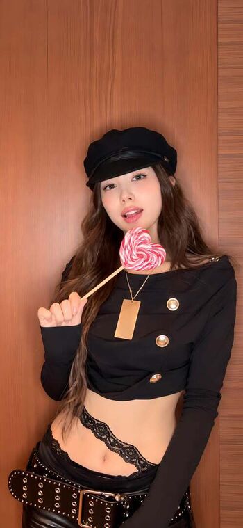 Full leaked Womenk pop page private onlyfans photo