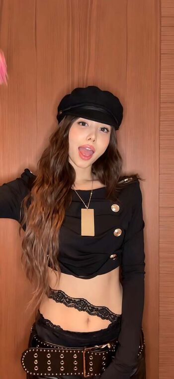 Full leaked Womenk pop page private onlyfans photo