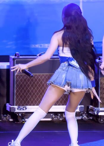 Full leaked Womenk pop private onlyfans photo