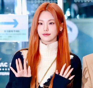 WomenK-pop
