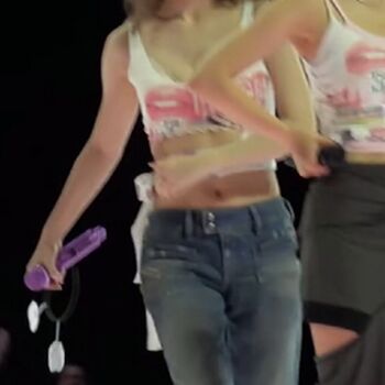 WomenK-pop