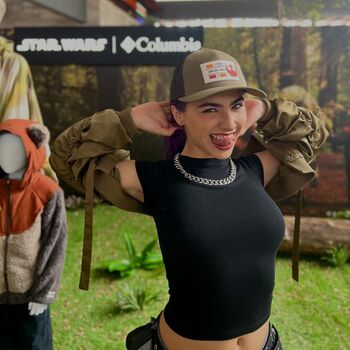 Full leaked Wormslo private onlyfans photo