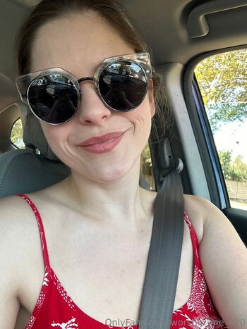 Full leaked Worship me  page private onlyfans photo