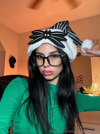 Full leaked Wraithbennet private onlyfans photo
