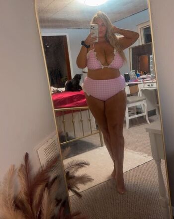 Full leaked Wvqueenb private onlyfans photo