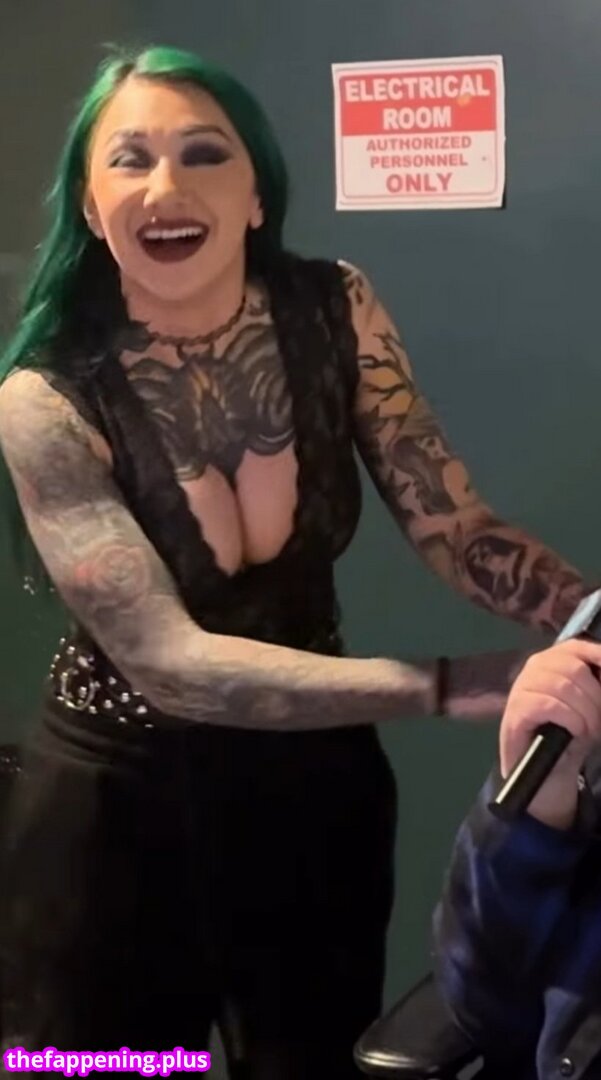 Shotzi Blackheart / ShotziWWE / WWE Shotzi Foto OnlyFans Nua #375