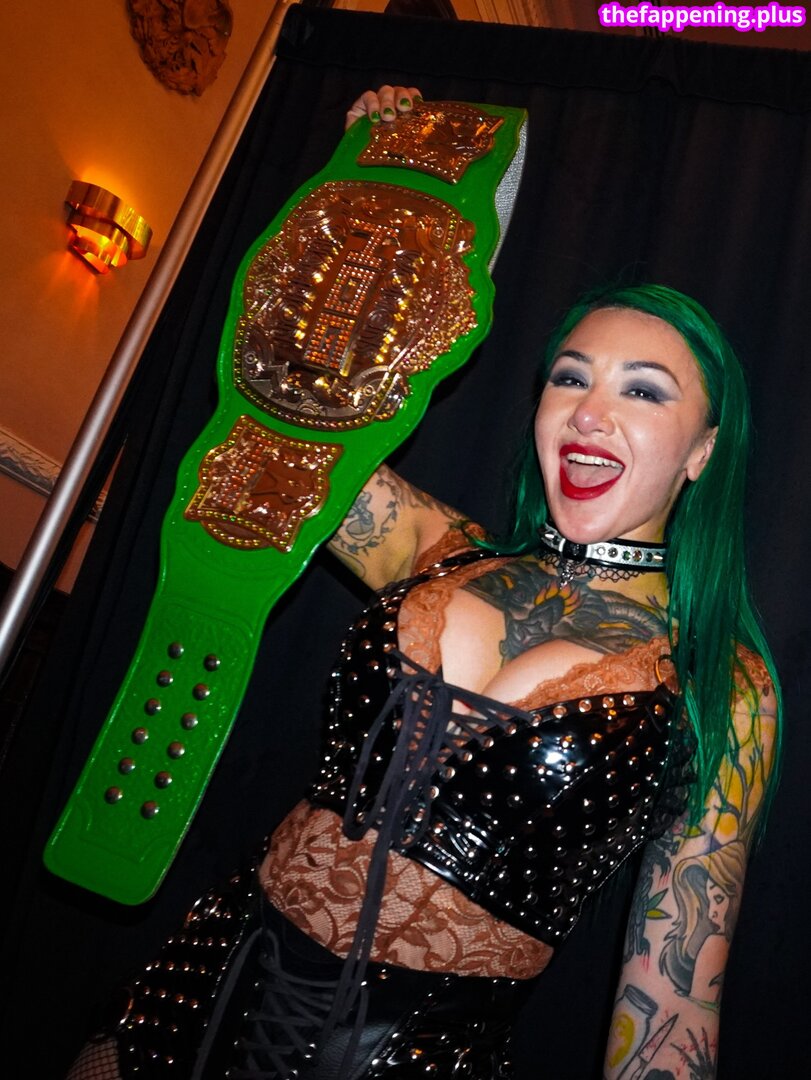 Shotzi Blackheart / ShotziWWE / WWE Shotzi Fotografie OnlyFans Dezbrăcată #406