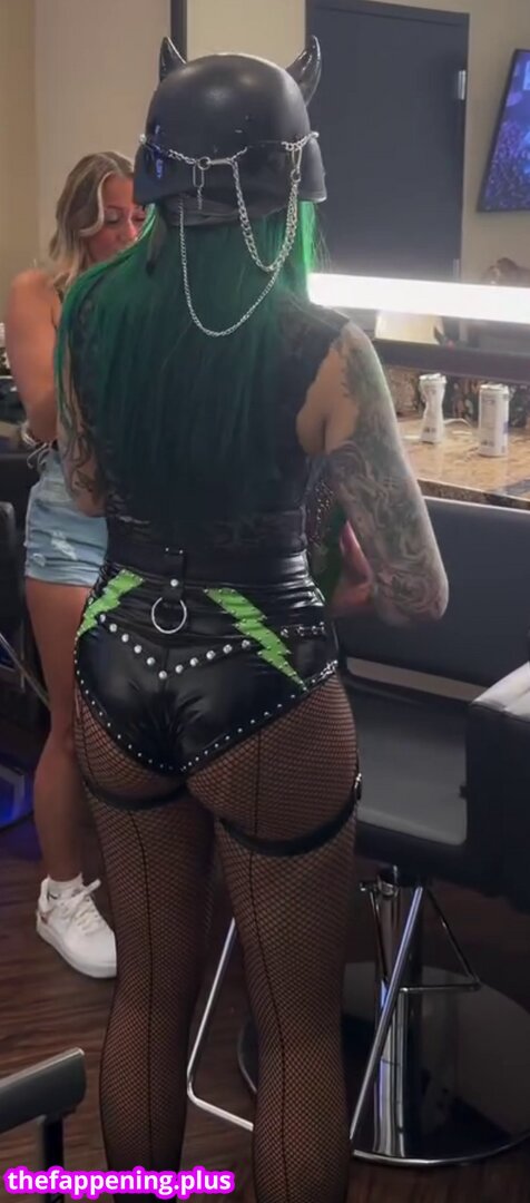 Shotzi Blackheart / ShotziWWE / WWE Shotzi 裸照OnlyFans照片 #421