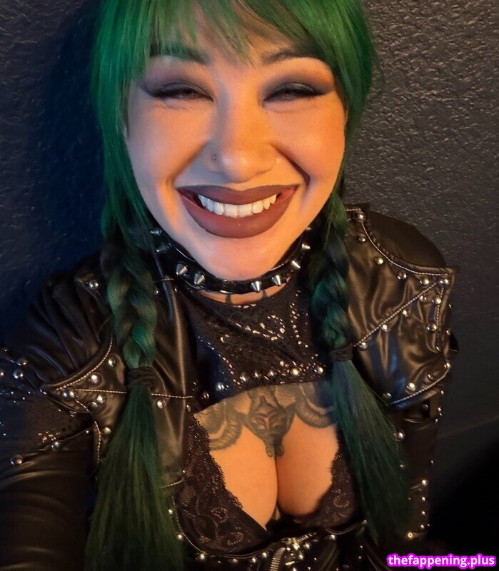 Shotzi Blackheart / ShotziWWE / WWE Shotzi Çıplak OnlyFans Fotoğrafı #491