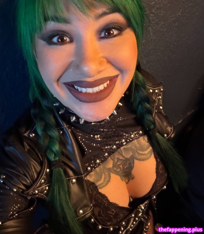 Shotzi Blackheart / ShotziWWE / WWE Shotzi Foto OnlyFans Desnuda #493