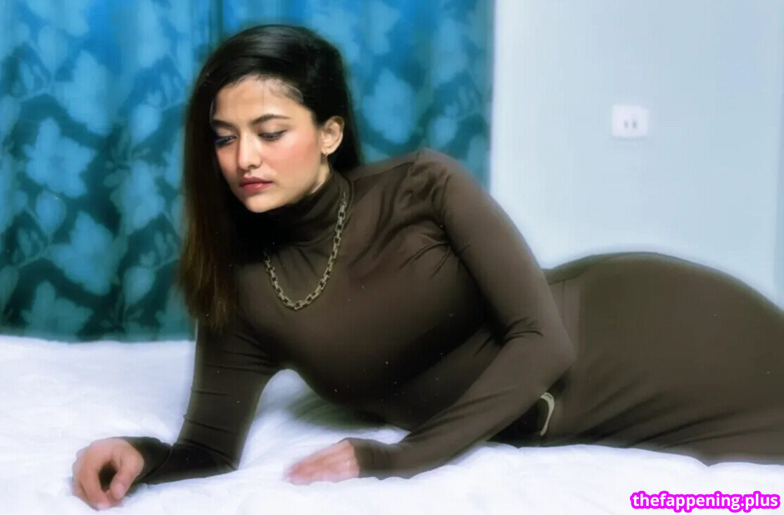 god.ess23 / wwildrosee Meztelen OnlyFans Fotó #4