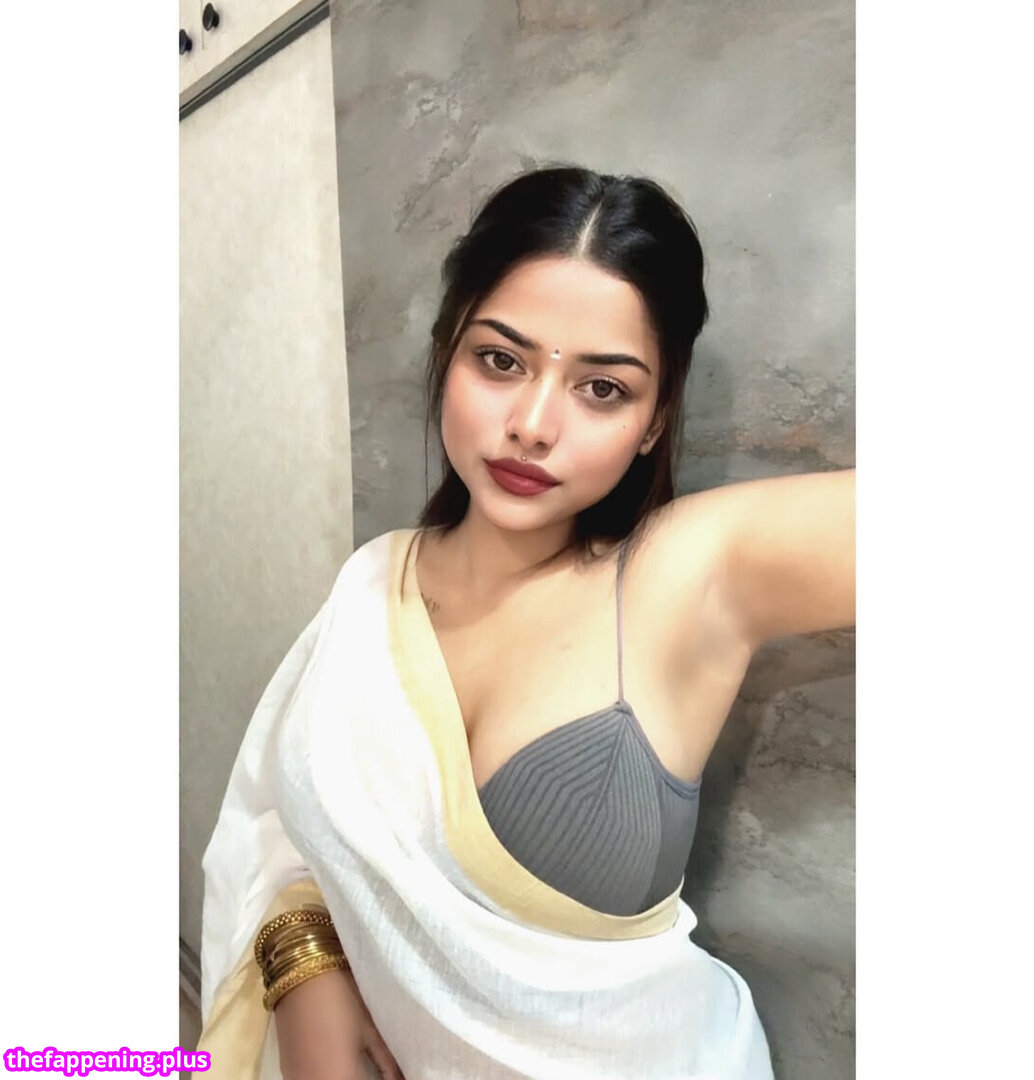 god.ess23 / wwildrosee Foto OnlyFans Nuda #18