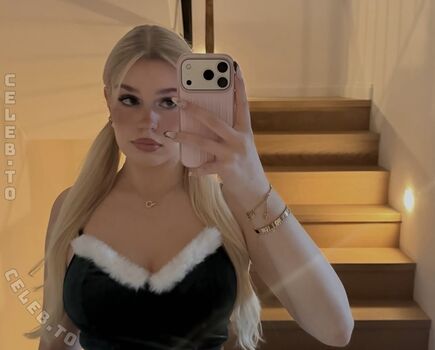 Full leaked Xmiaa private onlyfans photo