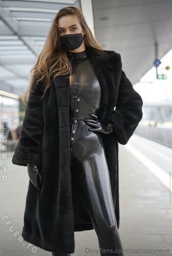 Full leaked Xamazoneve page private onlyfans photo