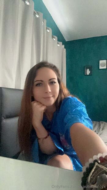 Full leaked Xautumnlilyx private onlyfans photo
