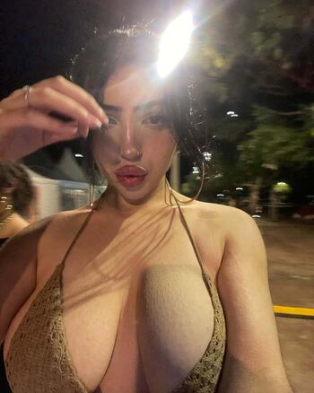 Full leaked Xayslll private onlyfans photo