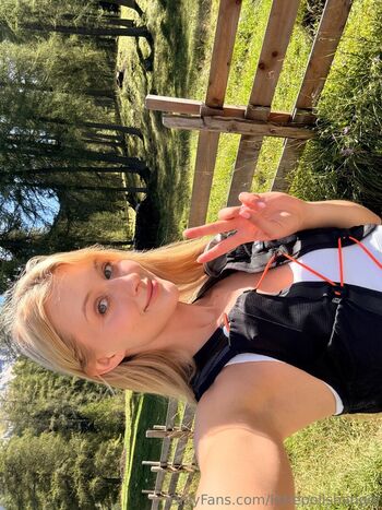 Full leaked Xdestinyrose private onlyfans photo