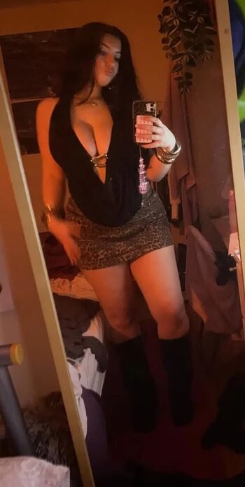 Full leaked Xemilyhayess private onlyfans photo