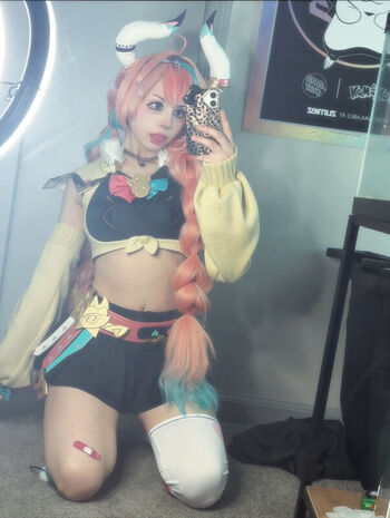 Full leaked Xenluvsmiku private onlyfans photo