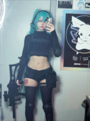 Full leaked Xenluvsmiku private onlyfans photo