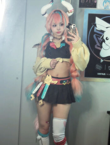 Full leaked Xenluvsmiku private onlyfans photo
