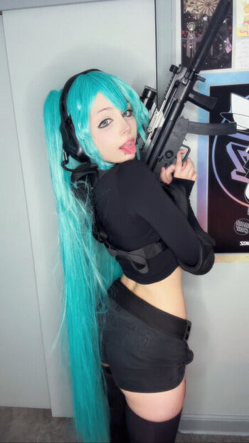 Full leaked Xenluvsmiku private onlyfans photo
