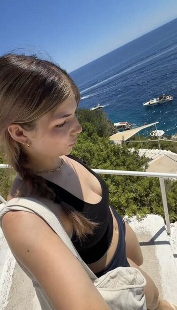 Full leaked Xfibii private onlyfans photo