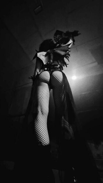 Full leaked Xfrozi private onlyfans photo