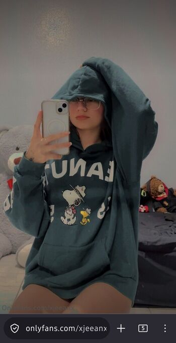 Full leaked Xjeeanx private onlyfans photo