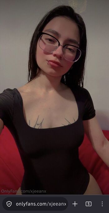 Full leaked Xjeeanx private onlyfans photo
