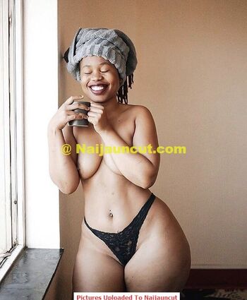 Full leaked Xolisile m private onlyfans photo